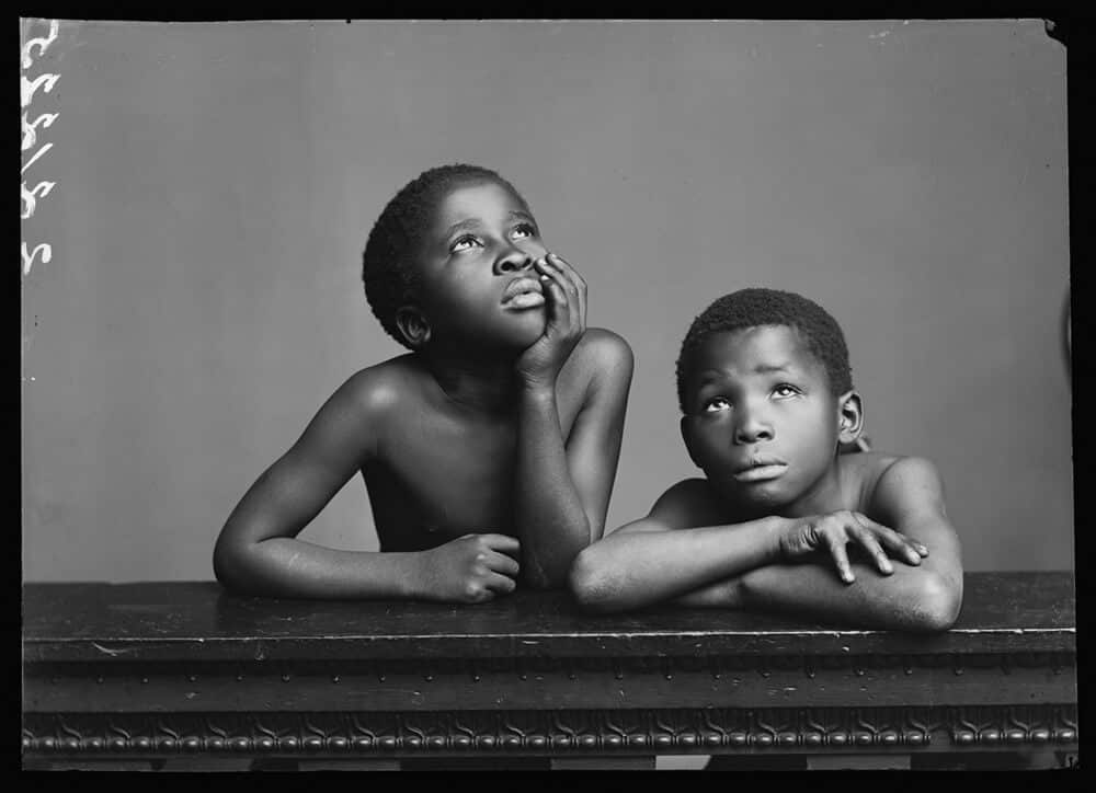 Albert Jonas and John Xiniwe, The African Choir. London, 1891. By London Stereoscopic Company. © Hulton Archive/Getty Images. Courtesy of Hulton Archive, and Autograph ABP, London.